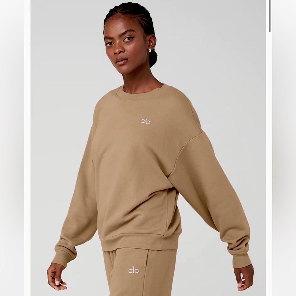 ⭐️NWT⭐️ Alo Accolade Crew Neck Pullover